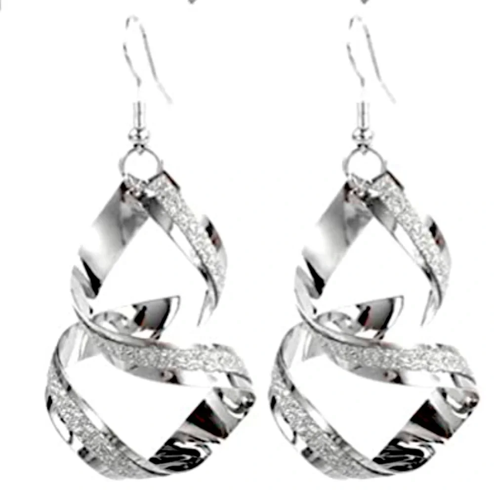 💎 Silver Drop Dangle Earrings - Picture 2 of 6